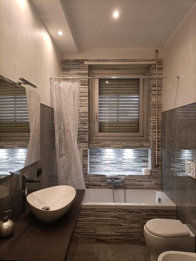 Lagustena Rooms Генуа Екстериор снимка